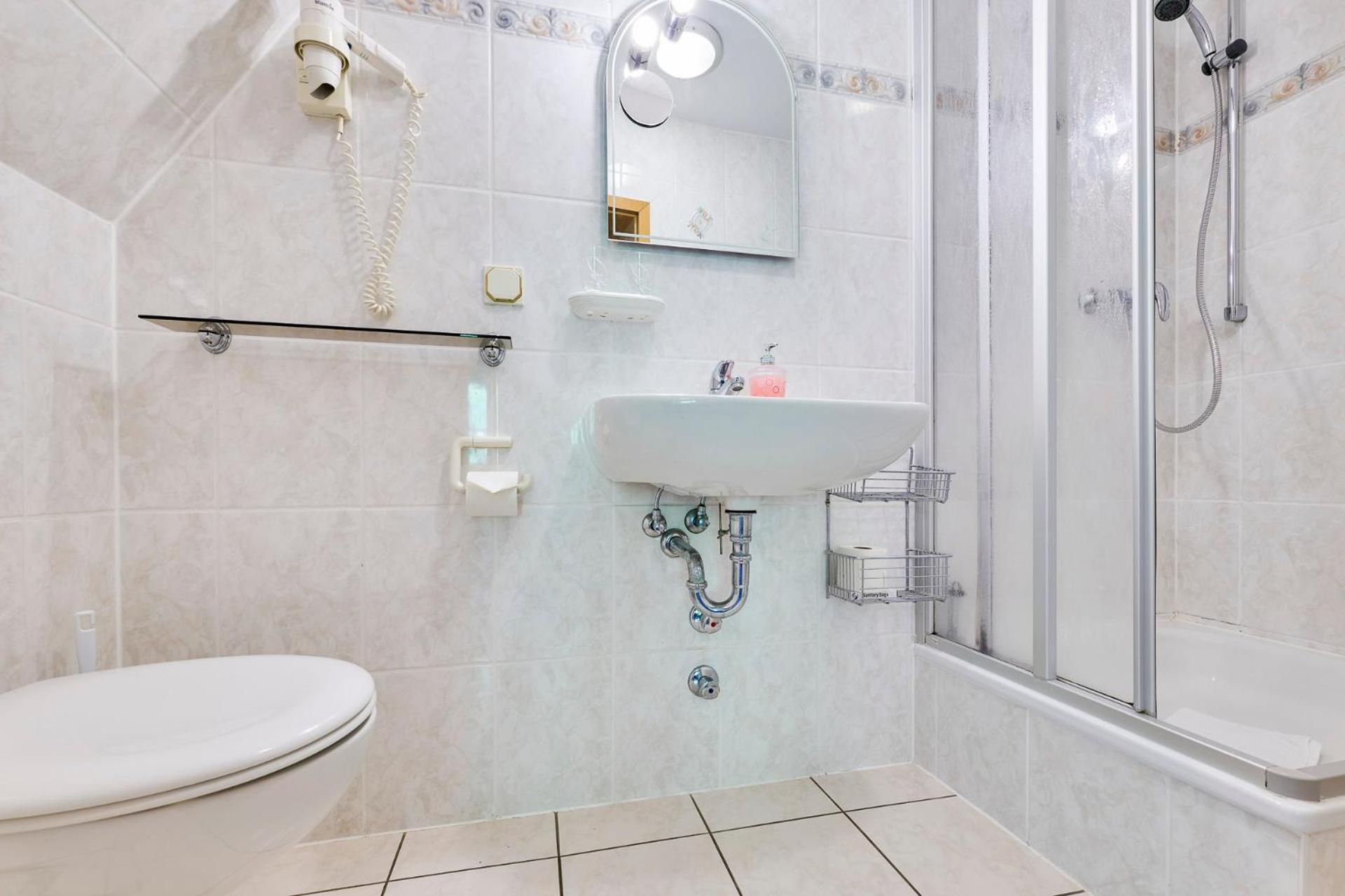 Hotel Bodeblick Thale Bagian luar foto